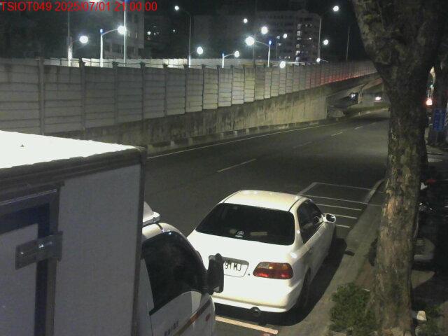 高雄水情淹水即時影像：中華一路29巷20弄 cctv 監視器 即時交通資訊